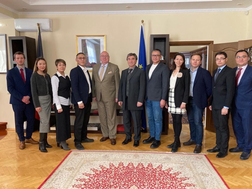 Open House at the Belgian Embassy for Members of the BeNeLux Chamber — 1