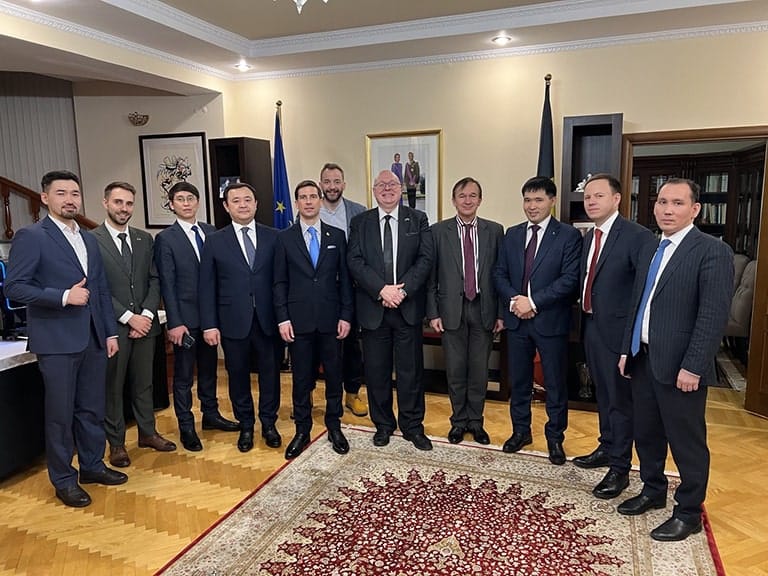 Official Reception Hosted by Ambassador of the Kingdom of Belgium Henri Vantieghem for Partners and Members of the BeNeLux Chamber of Commerce — 1