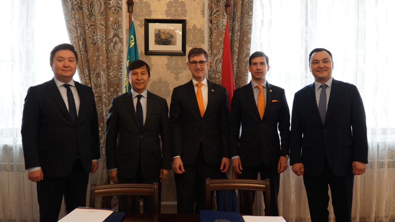 Нидерланд — Қазақстан іскерлік кеңесін құру туралы келісімге қол қойылды — 1