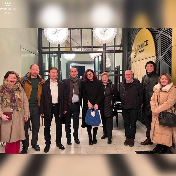 Représentants de l’Institut des Radioéléments (IRE, Belgique) — 4