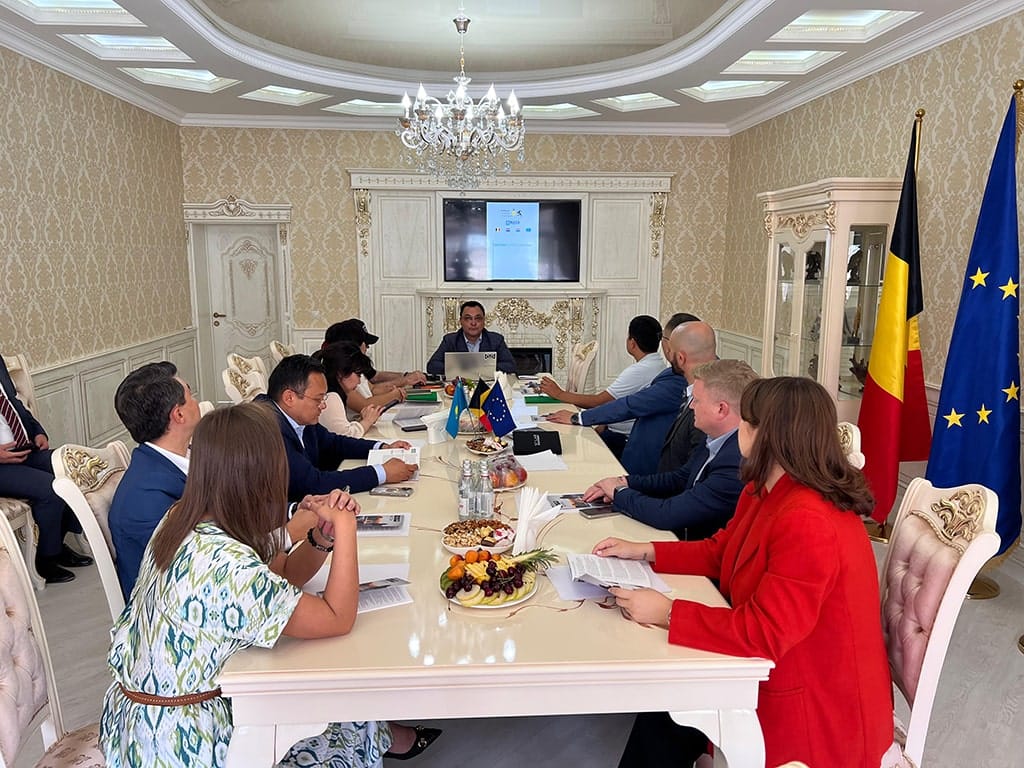 Le bureau régional de la Chambre BeNeLux rencontre la direction de Bank CenterCredit JSC — 2