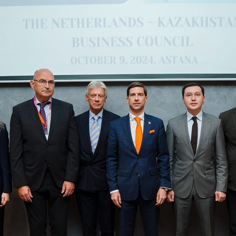 Réunion du Conseil d’affaires Pays-Bas–Kazakhstan : renforcer la coopération stratégique en transport et logistique