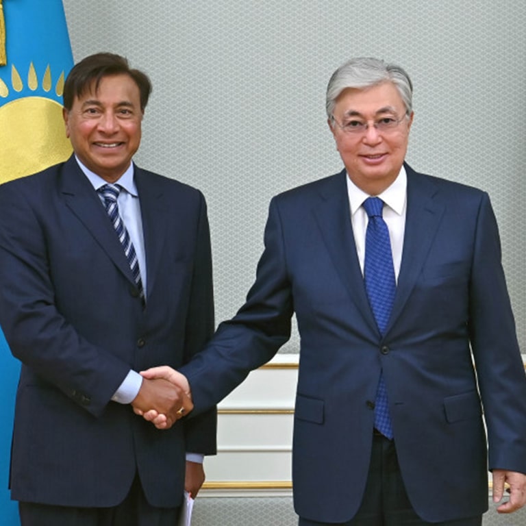 The President received Lakshmi Mittal - BeNeLux Chamber of Commerce
