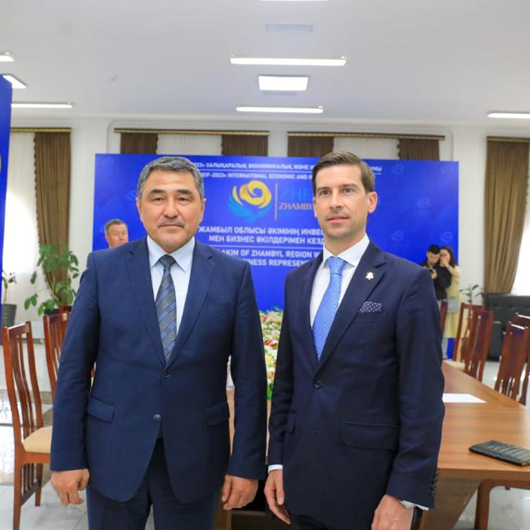 Nurzhan Nurzhigitov a tenu plusieurs réunions avec des représentants du corps consulaire (1)
